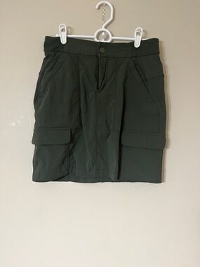 Athleta Dark Green Cargo Skort with Flap Pockets